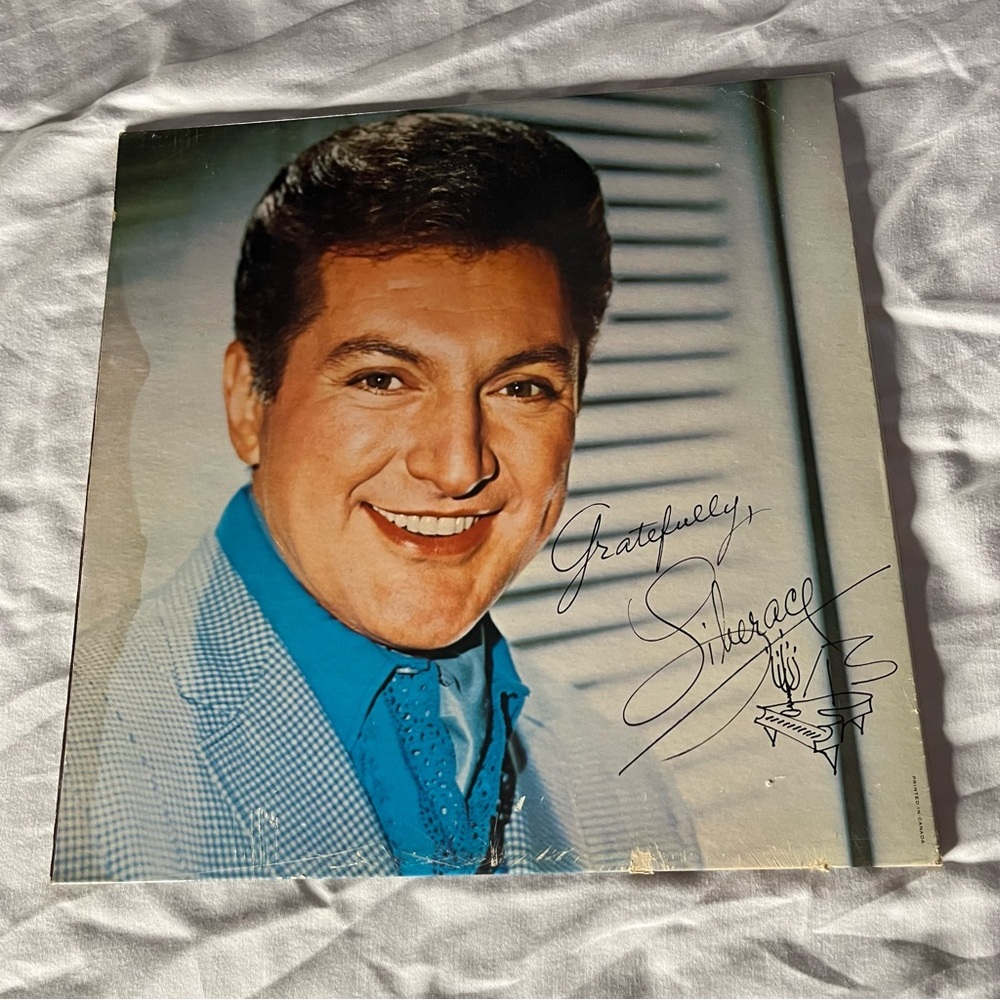 Liberace Silver Anniversary Vinyl Record - Picture 2 of 4
